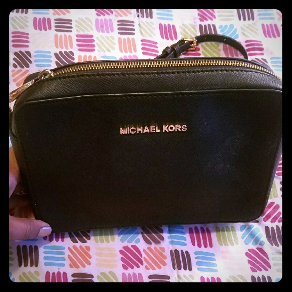 Michael kors crossbody( Sold on other site )