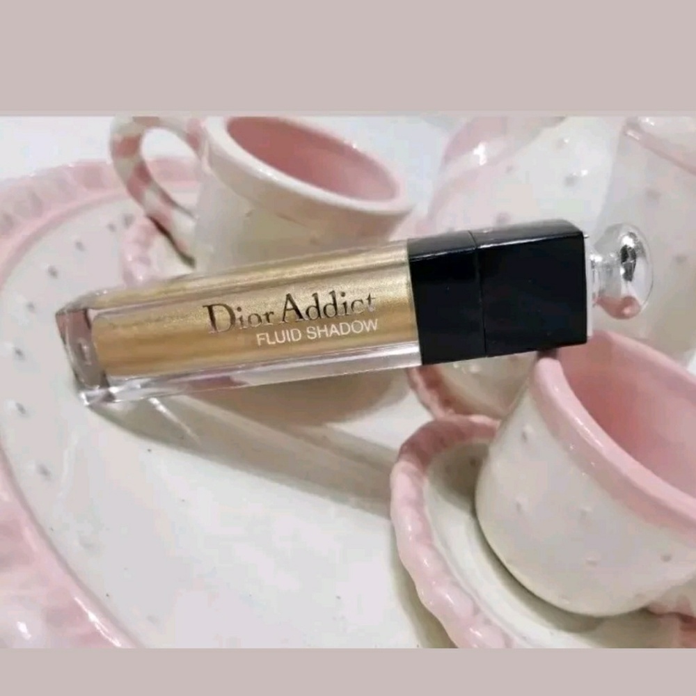 CHRISTIAN DIOR Dior Addict Fluid Shadow Eyeshadow
