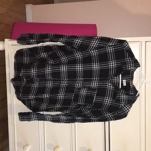 BLACK AND WHITE FLANNEL