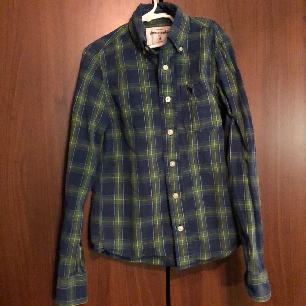 Abercrombie Kids button-up shirt (MEDIUM)