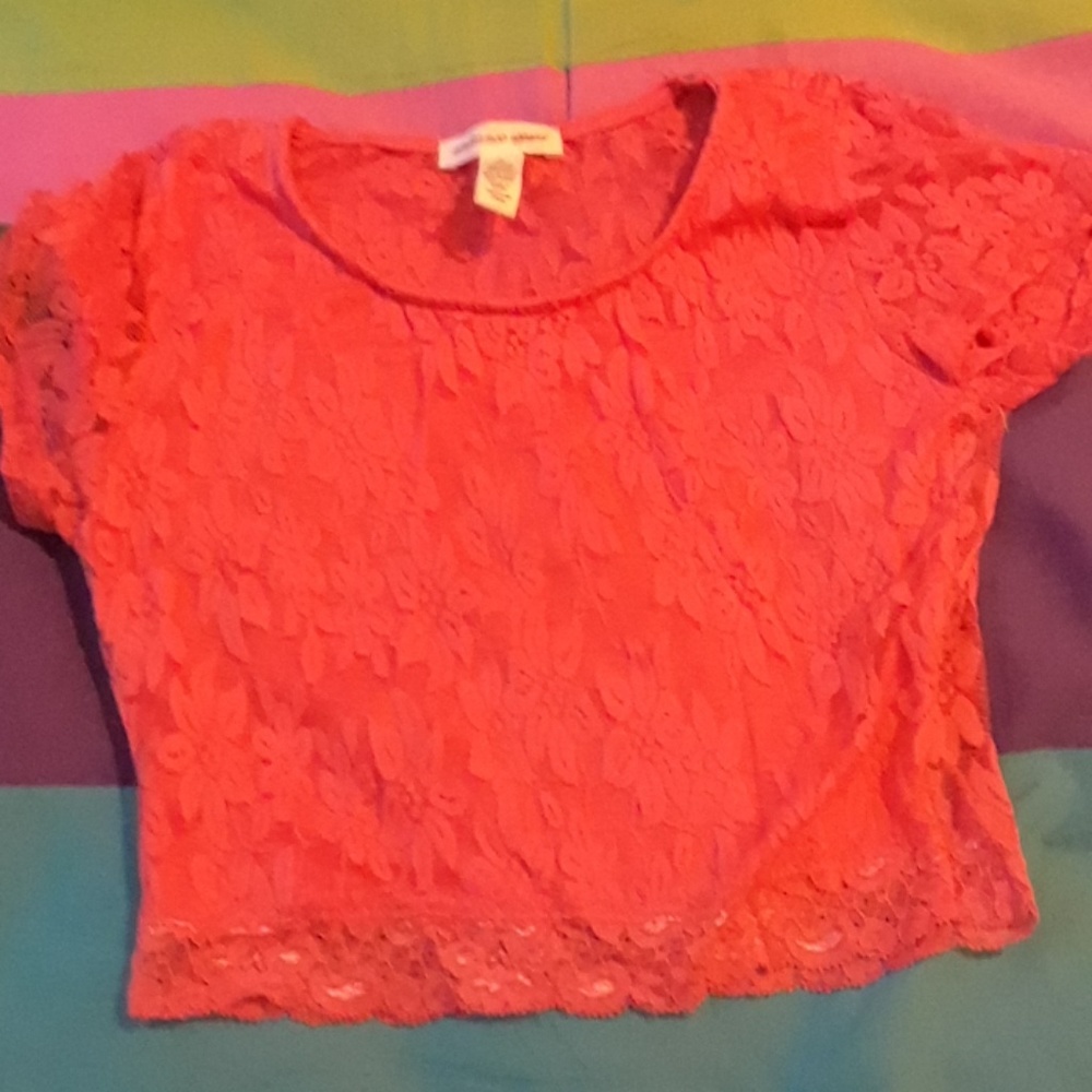 Crop top