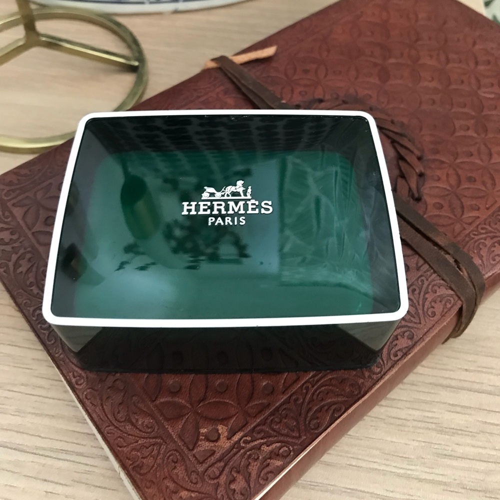 NWT Hermès Soap with dish
