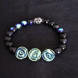 Black & blue iridescent stone bracelet 6.75 "