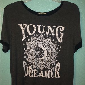 Grey Young Dreamer T-Shirt❤️