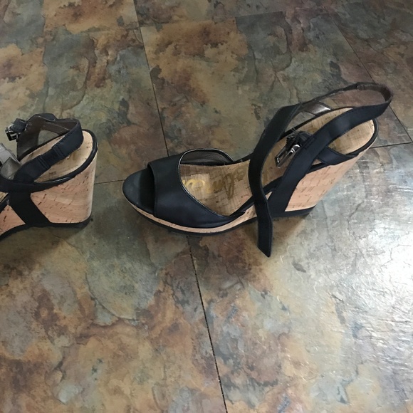 Sam Edelman Women's Black Wedges Size 9 - Picture 3 of 4
