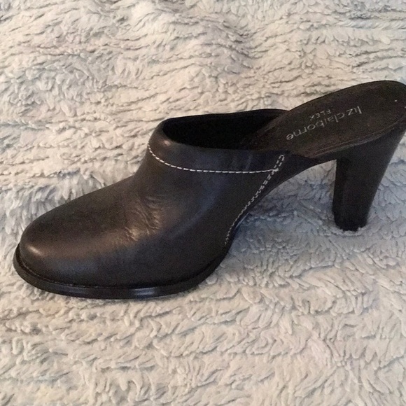 New Black Leather 3 inch heel clog - Picture 3 of 4