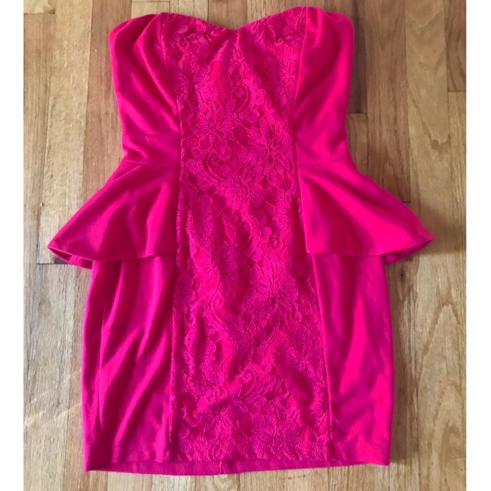 Pink lace peplum strapless bandeau mini dress