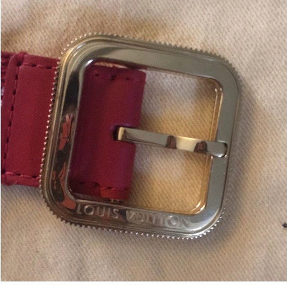 Louis Vuitton Belt red