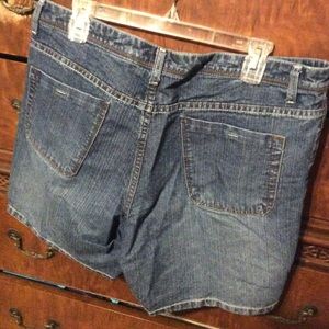 Faded Glory Jeans - Faded Glory Jean Shorts. Smoke & PetFree Faded Glory Jeans - Faded Glory Jean Shorts. Smoke & PetFree