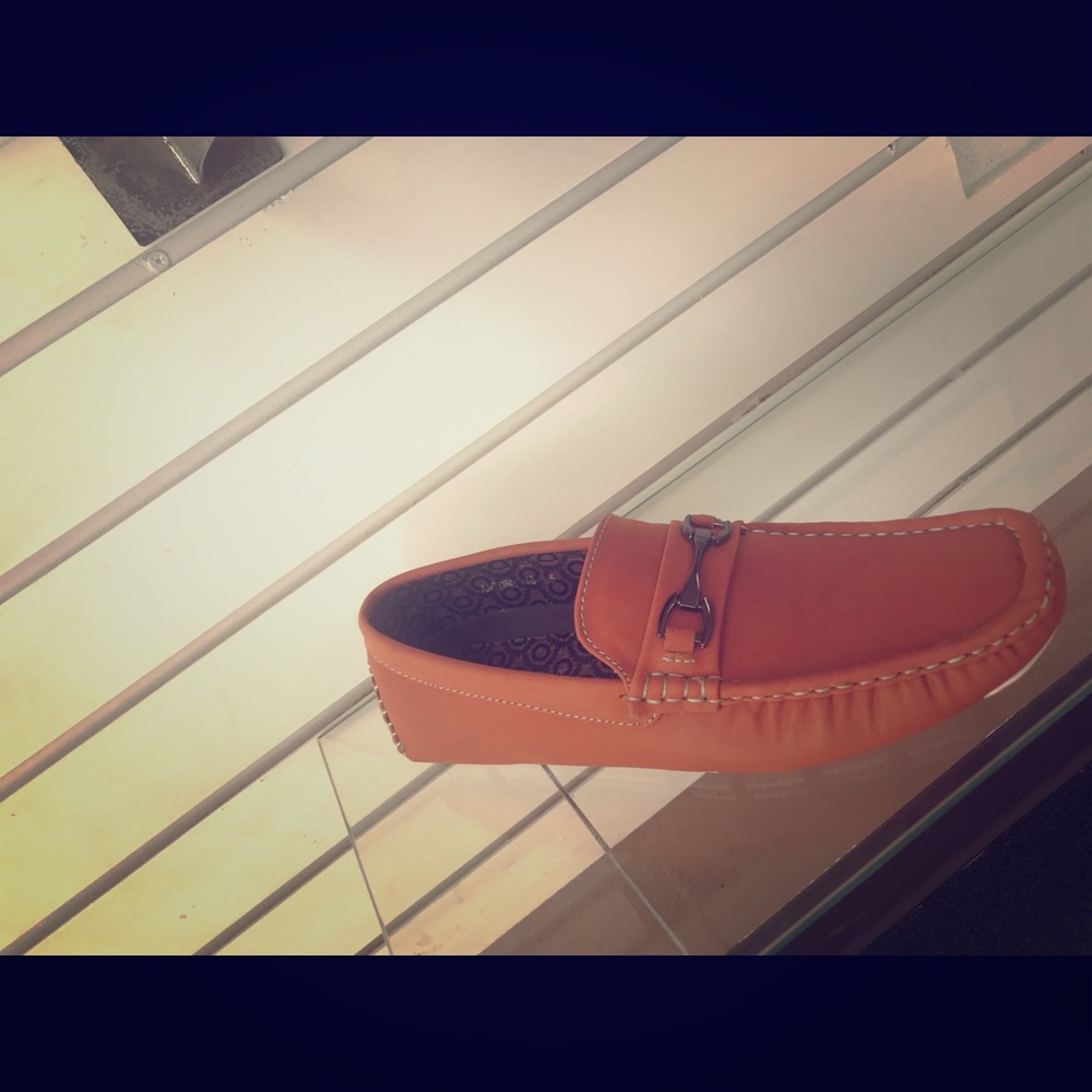 Men’s shoes
