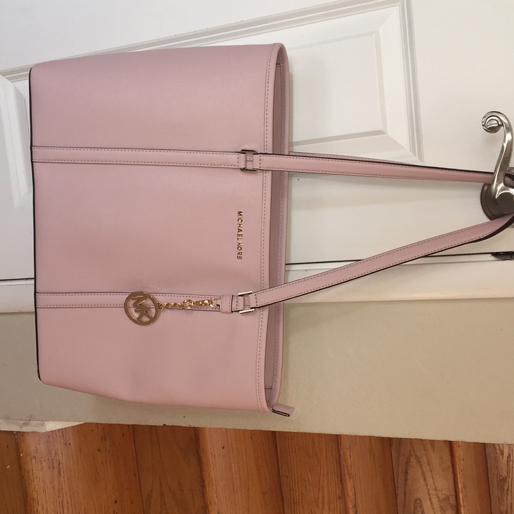 MICHAEL KORS TOTE BAG