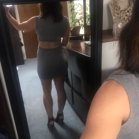 Kardashians for Bebe Dress - Picture 3 of 7