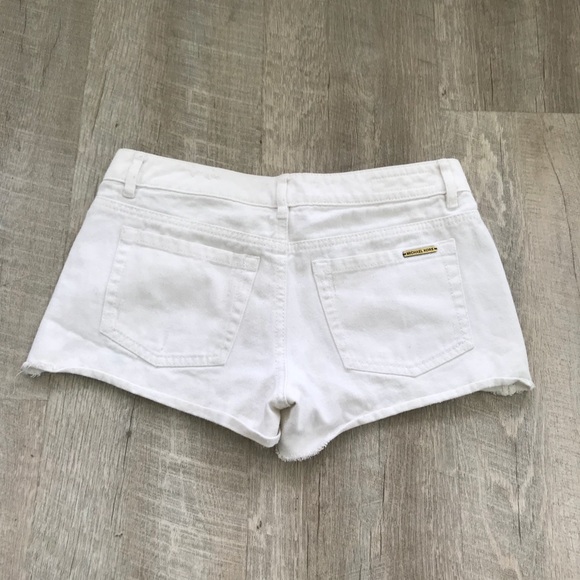 Michael Khors white shorts - Picture 2 of 2