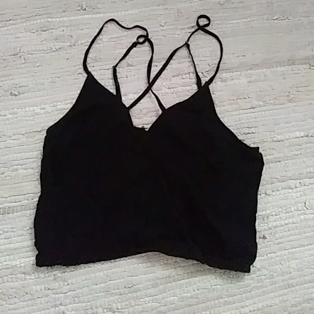 Black crop top