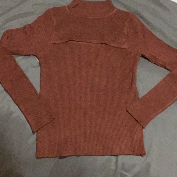 Open Cut Top - Picture 4 of 4