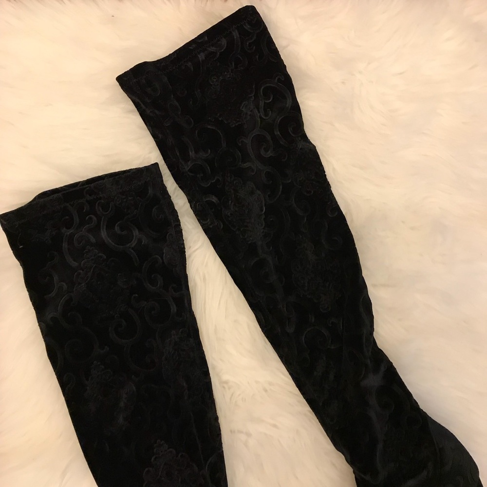 •LAST 1• Victoria Velvet Over The Knee Boot - Picture 5 of 8