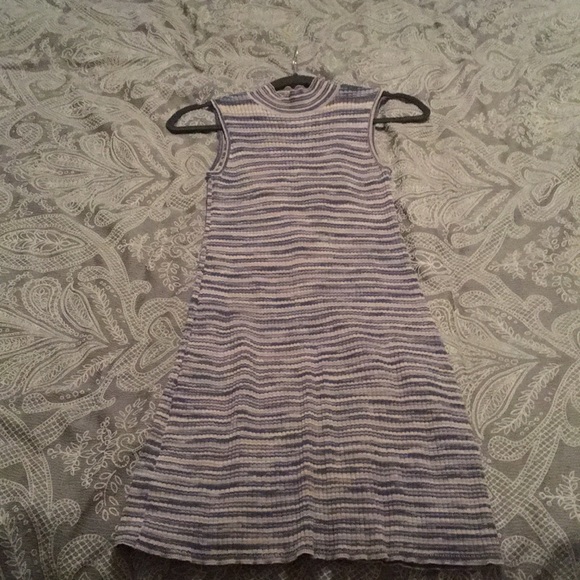 Blue striped sleeveless mock neck dress size S - Picture 4 of 6