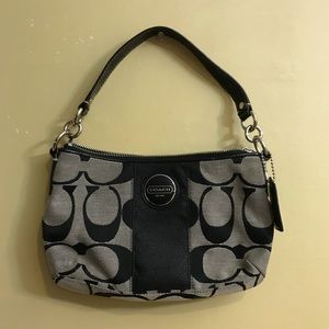 Authentic Coach signature C bag