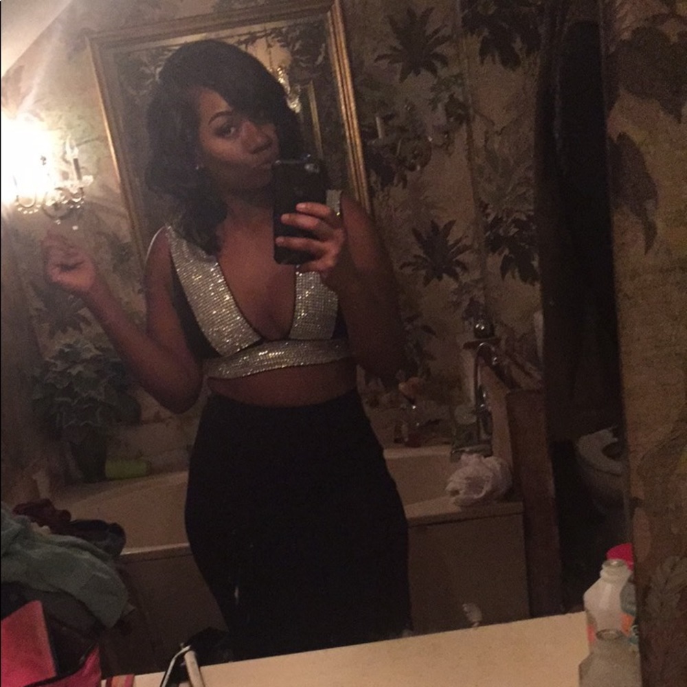 A diamond top