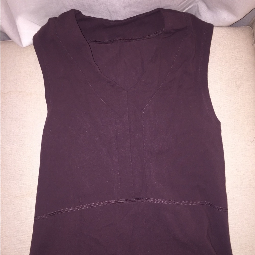 Lululemon tank
