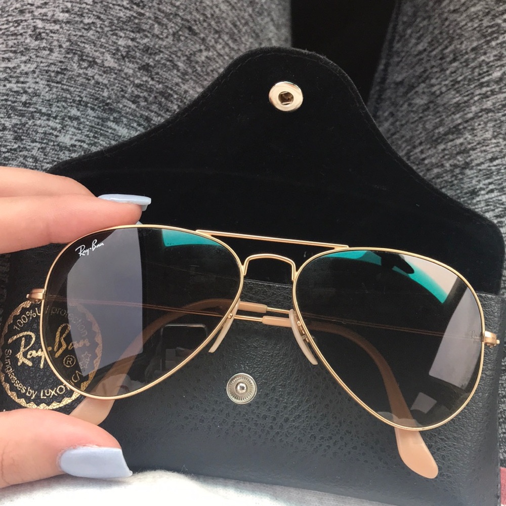 BLACK FRIDAY SALE!!! NEW aviator Ray-Bans