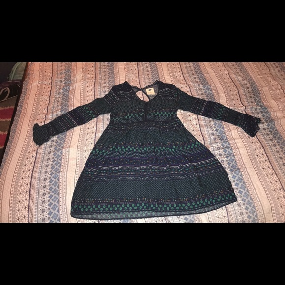 Cute casual dress - Picture 2 of 3