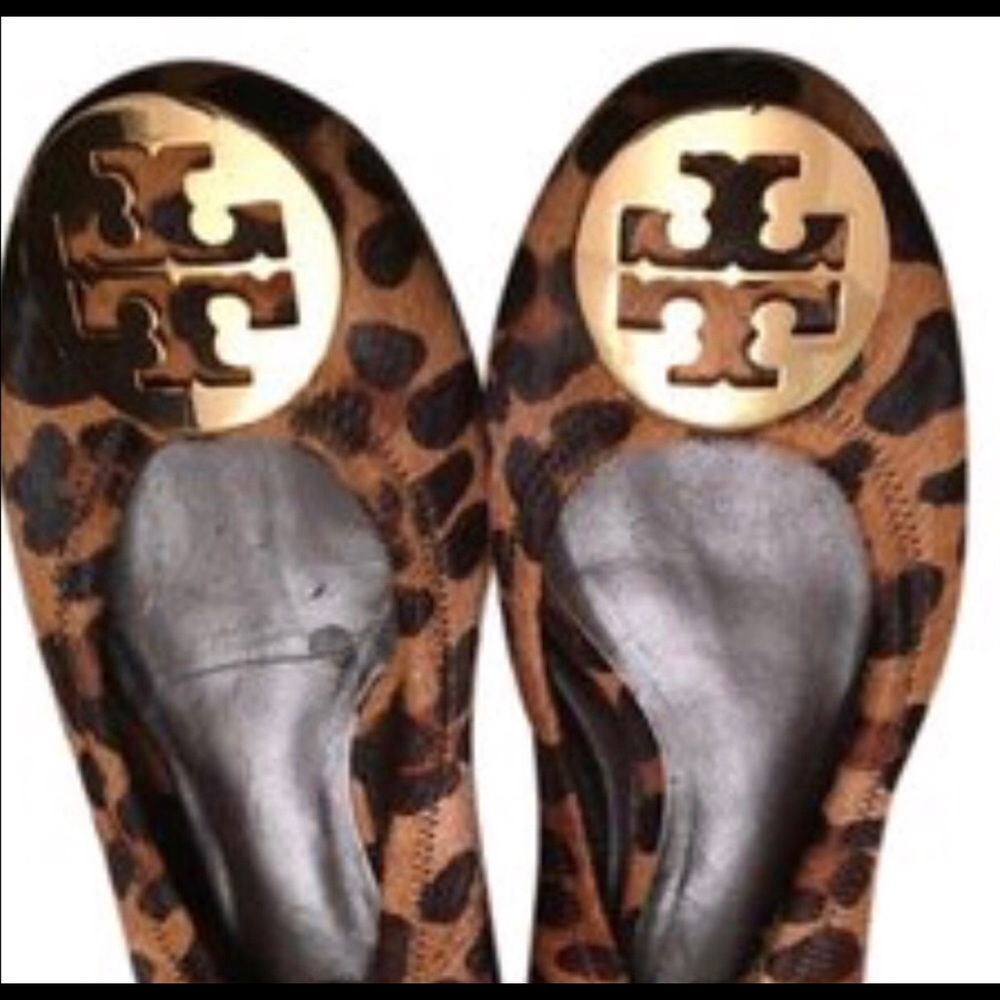 GREAT condition Leopard Tory Burch Flats!