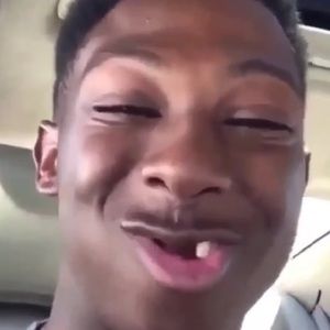 Meet your Posher, Marcos