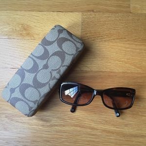 COACH Chelsea (S426) sunglasses in Tortoise Brown