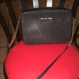 BLACK miachel kors crossbody