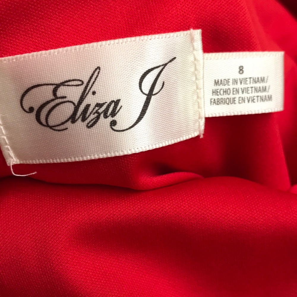 ❤️ELIZA J Domain Sleeve Crepe Shift Dress - Picture 4 of 6