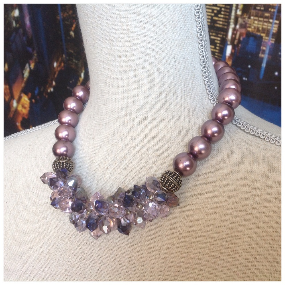 Purple Beaded Pearls Crystals Necklace - Picture 3 of 6