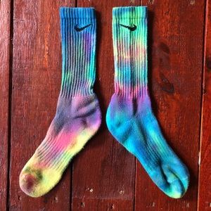 FLASH SALE ⚡️ Custom Nike Tie Dye Elites