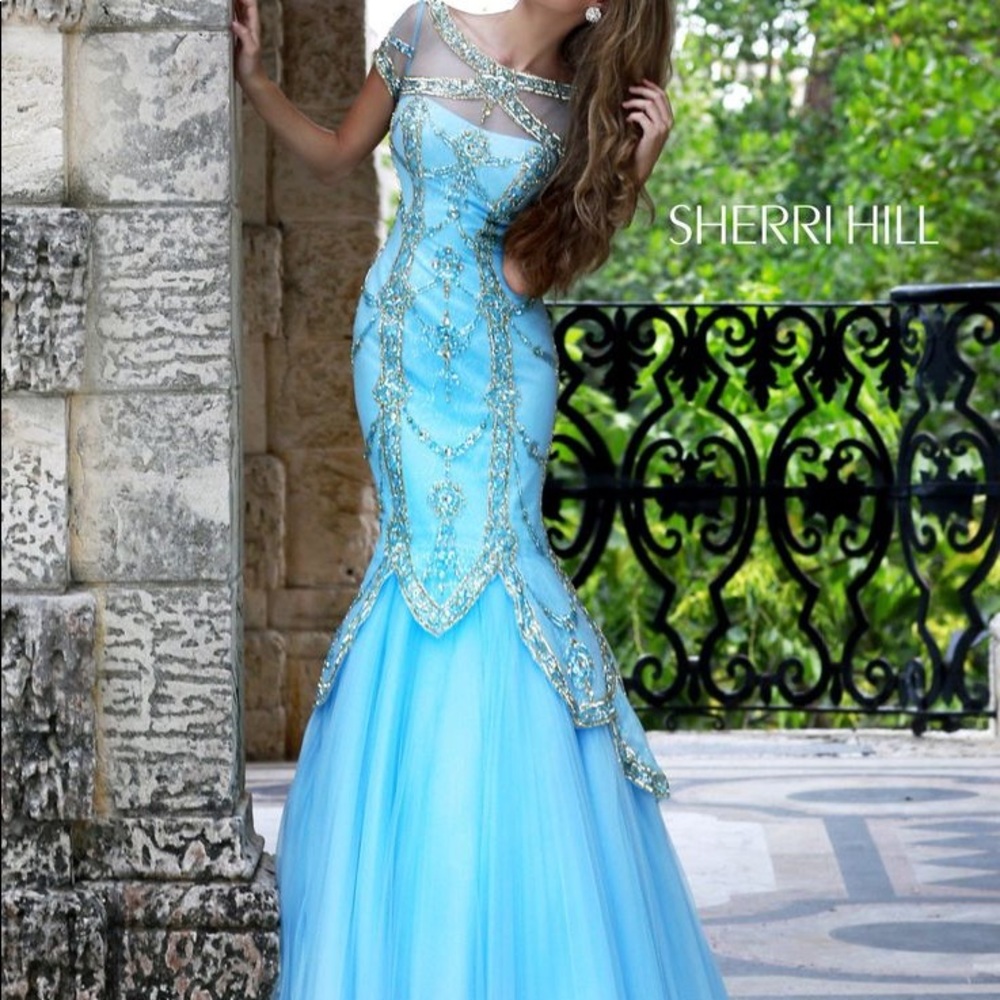 Sherri Hill (Removable Build up) AS IS