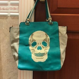 In’s handbags- skull tote bag