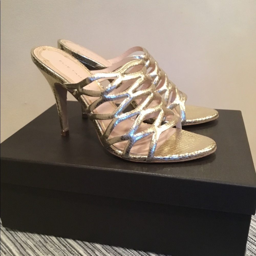 Elie Tahari Leann Champagne Snake Leather Shoe
