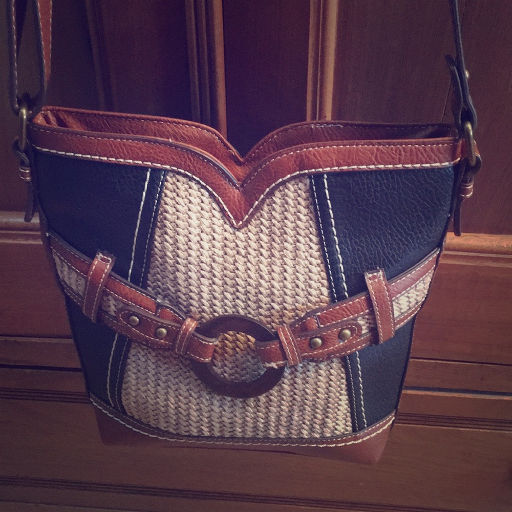 Multicolor crossbody