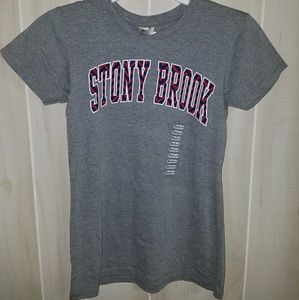 Stony Brooky University T shirt