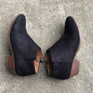 Low black booties