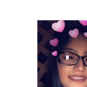 Meet your Posher, Paola