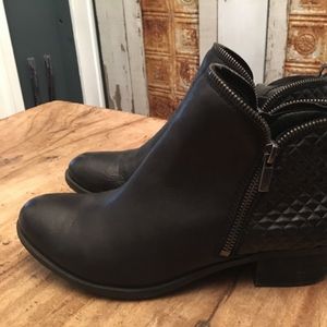 Lucky Motorcycle Quilted Zipper Ankle Booties