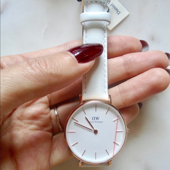 Daniel Wellington Accessories - Daniel Wellington Bondi Watch