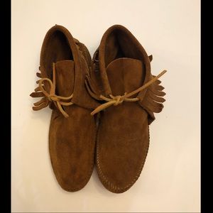 Minnetonka moccasins, size 10 NEVER WORN