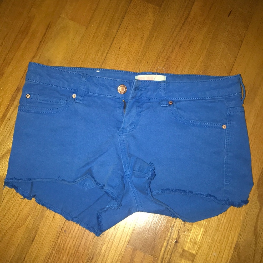 Blue denim shorts - Picture 1 of 1