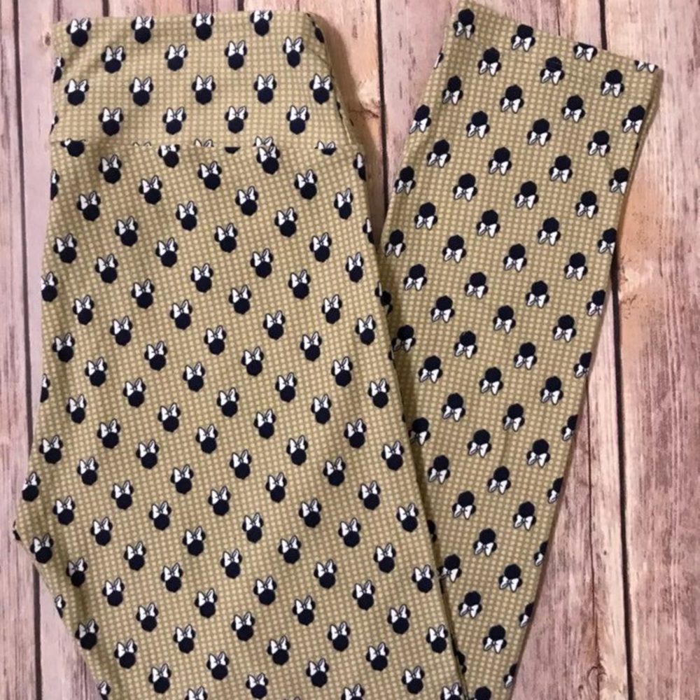 💥Sale!! *NWT* Disney Minnie Mouse leggings