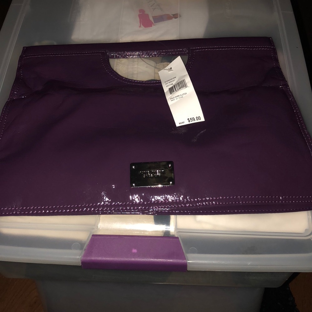 Nine West violet clutch