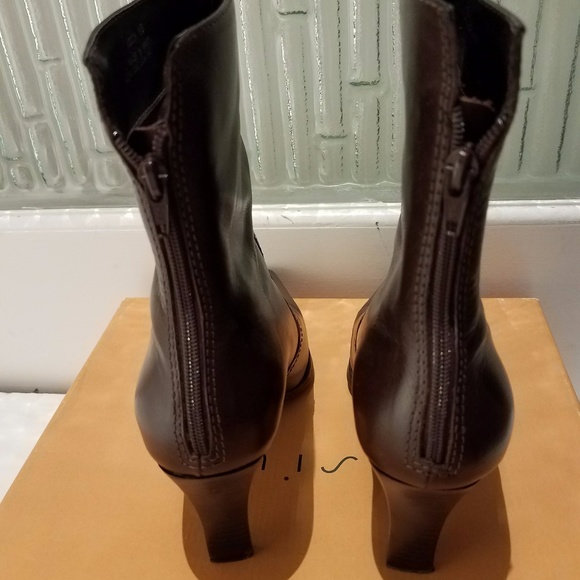 Unisa Leather Ankle Boots - Picture 6 of 7