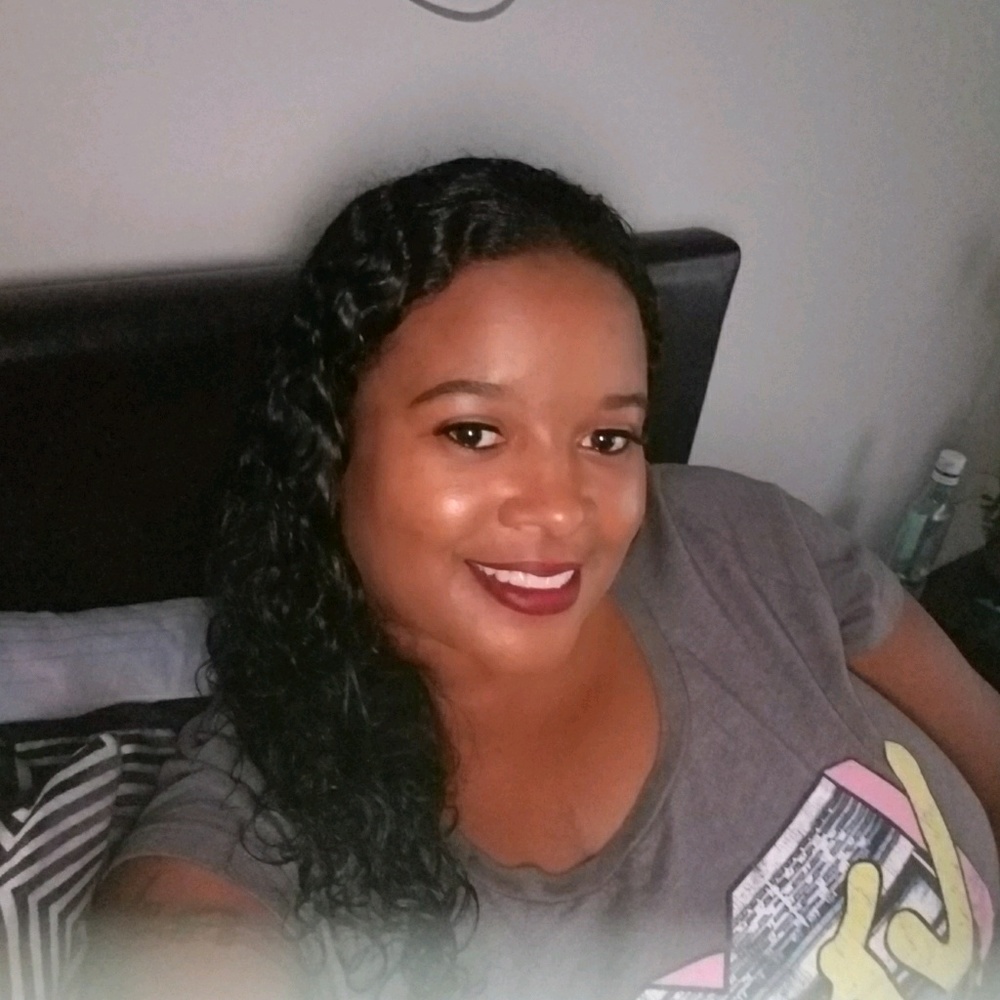 Meet your Posher, Crystal