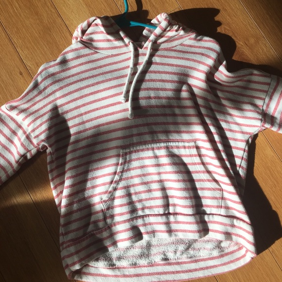 Cute Stripped Cropped Sweatshirt - Picture 5 of 5