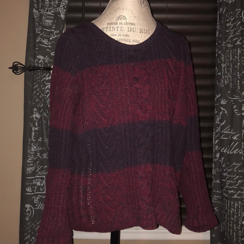 Gap Burgundy Cable Knit Chunky Sweater - XL